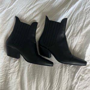 Black Leather Zara Chelsea Boots | Size 40